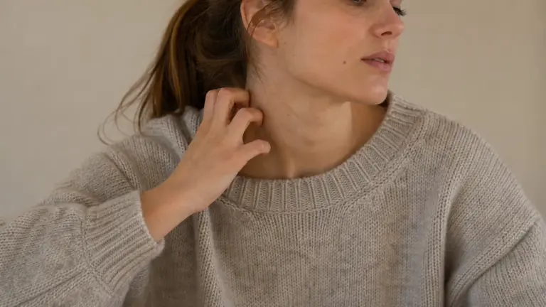 Comment faire pour qu'un pull ne gratte plus : pull en laine qui gratte
